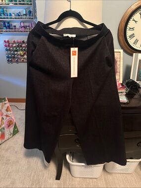 Jude Connally Black Denim Wide-Leg Pants, size medium,new